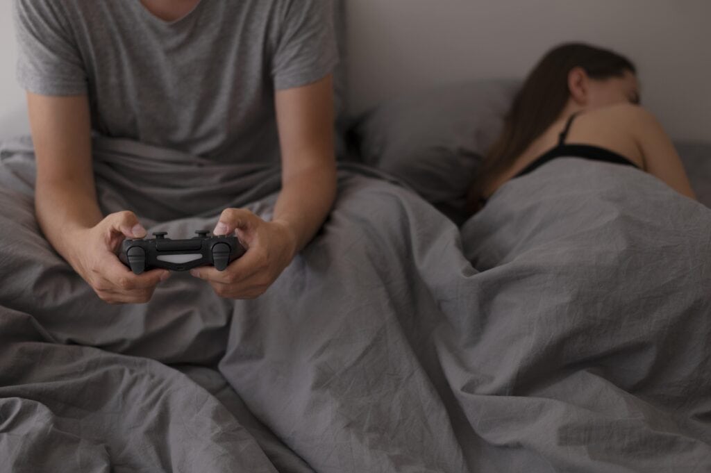 bad-sex-concept-with-upset-couple 情侶性愛落差